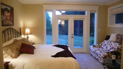 Bed & Breakfast Discovery Place Retreat