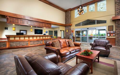 Hotel Gold Eagle Lodge