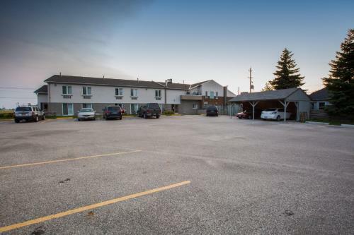 Hotel The Village Inn