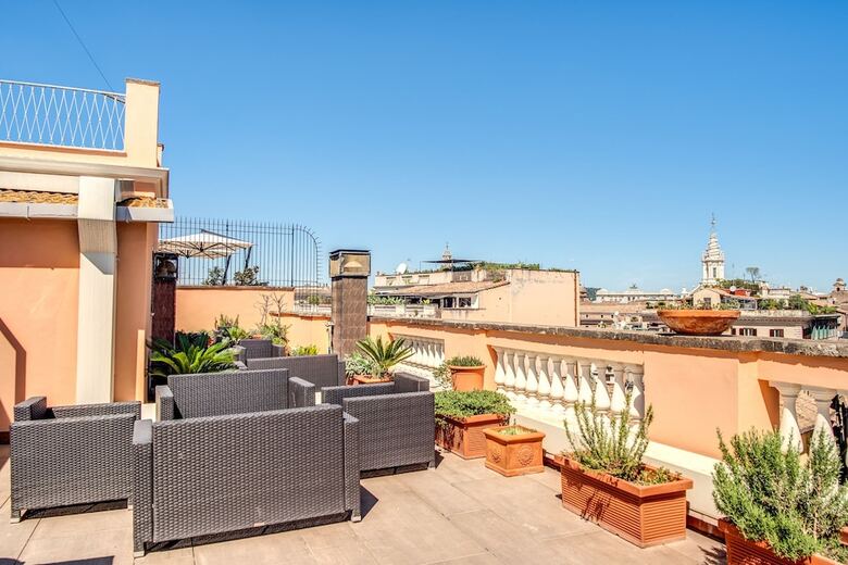 Della Torre Argentina Hotel