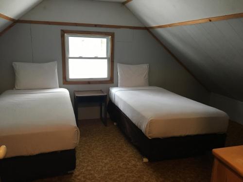 Bristlecone Lodge