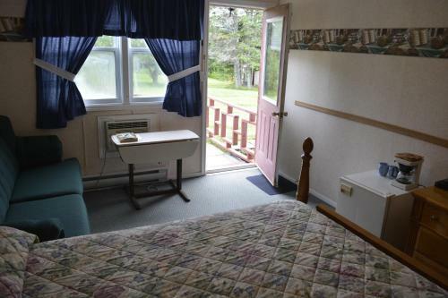 Mountain Vista Seaside Cottages