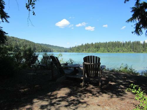 Ruth Lake Lodge