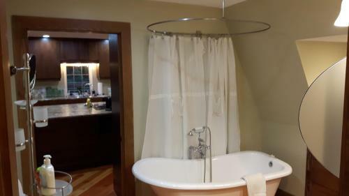 Ruthie's Roost B&B
