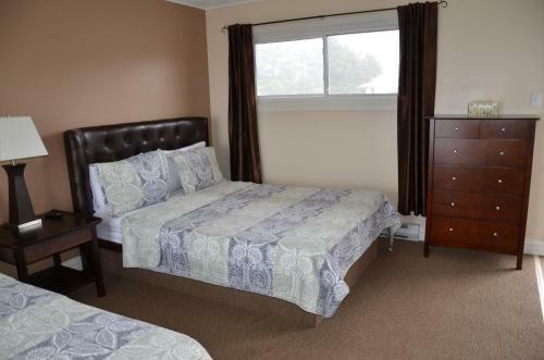Clifty Cove Motel