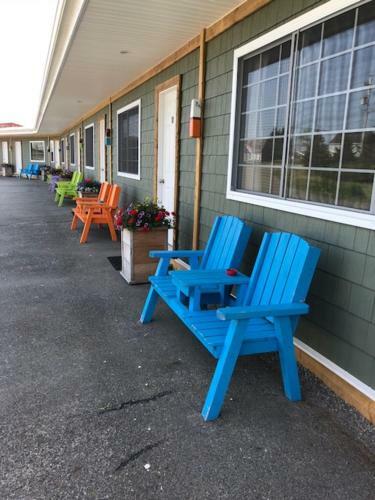 Clifty Cove Motel