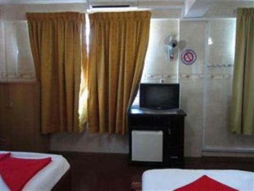 Hostal Good Luck Guesthouse