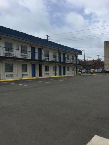 Hotel Inn Towne Motel