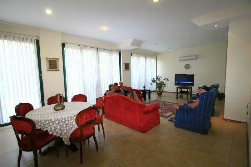 Hotel Mutlu
