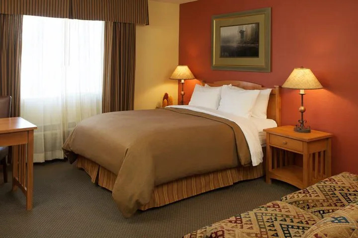 Larkspur Hotel Truckee Tahoe (.)