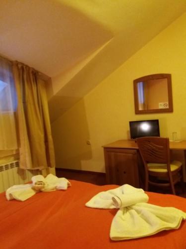 Pirina Club Hotel