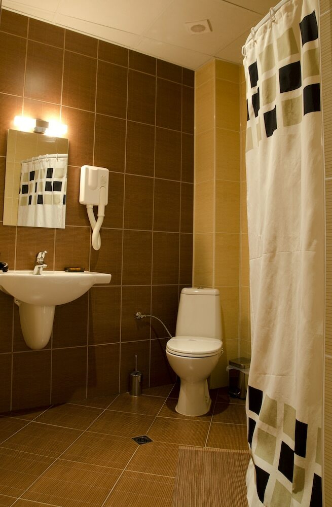 Bizev Hotel