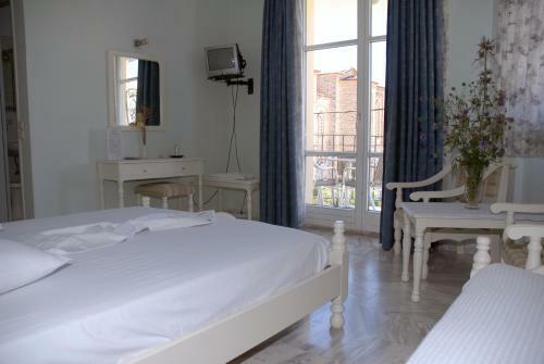 Amanda Hotel