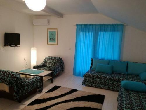 Cherry Flower ( Tre?njin Cvet ) Apartment