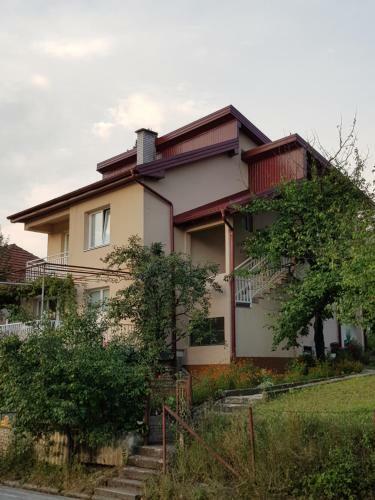 Cherry Flower ( Tre?njin Cvet ) Apartment