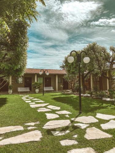 Hotel Ebenezer Village Pousada Centro
