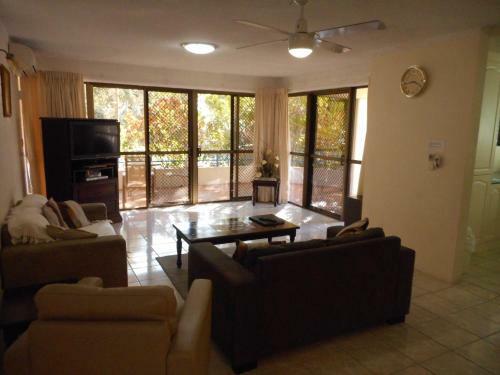 Placid Waters Holiday Apartments