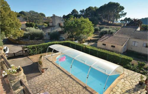 Four-bedroom Holiday Home In Cornillion Confoux