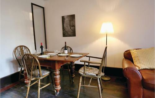 Three-bedroom Holiday Home In Jaulgonne