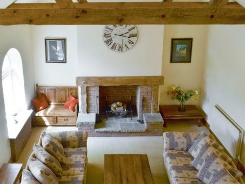 Binbrook House Mews