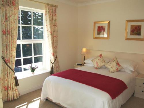 3 Ladstock Hall (Deluxe)