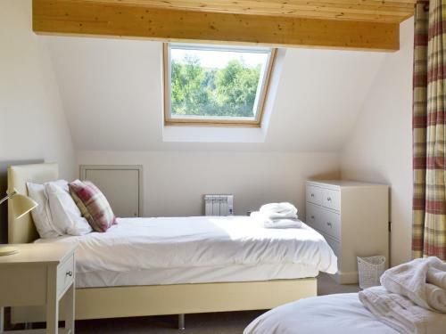Lodge 2