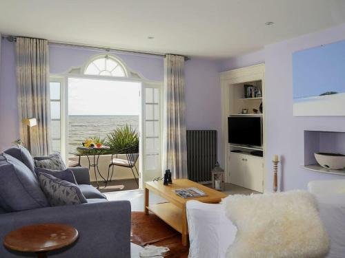 Seascape Apartment