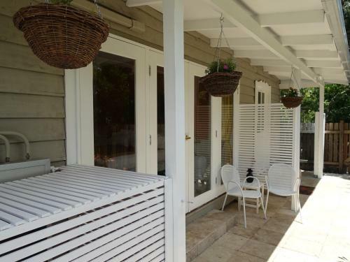 Bed & Breakfast Winston Cottage