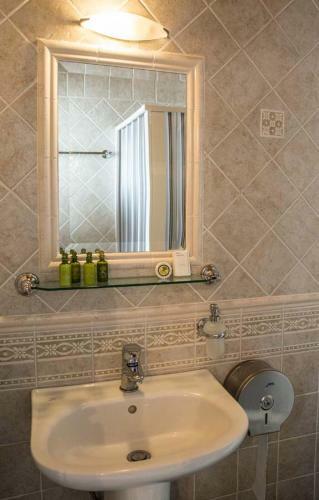 Hostal Guesthouse Nefeli