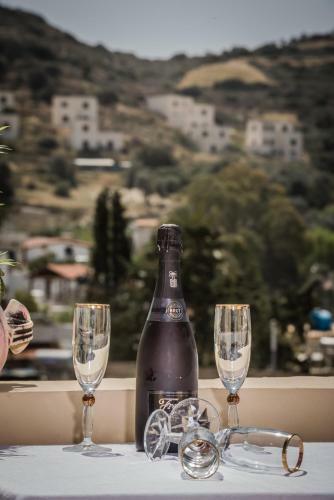 Bodikos Villas & Apartments