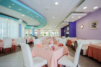 Hotel Saint Thomas Holiday Village