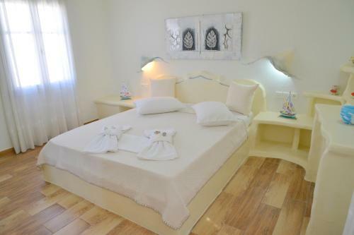 Hostal Xrissi Ammos