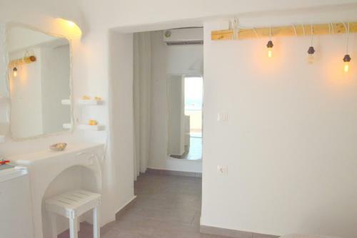 Hostal Xrissi Ammos