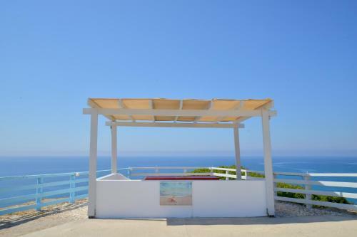 Hostal Xrissi Ammos