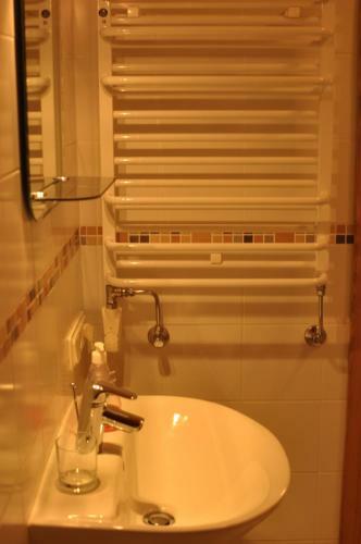 Hostal Nidos Bur?