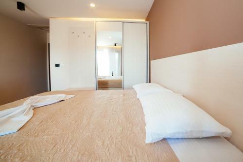 Bed & Breakfast Adriatica Beach Hotel