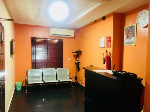 Hotel Esporta Suites Yaba