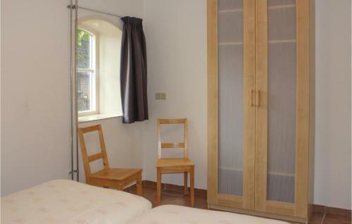 Two-bedroom Holiday Home In de Moer
