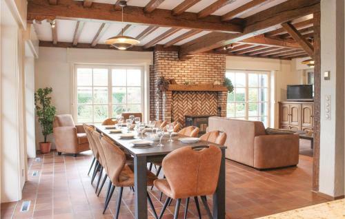 Four-bedroom Holiday Home In Groede