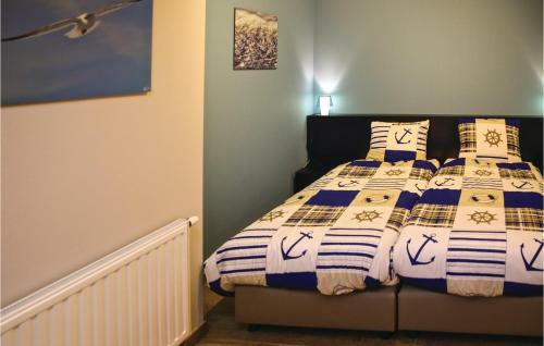 Three-bedroom Holiday Home In Retranchement