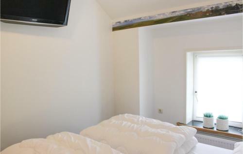 Two-bedroom Apartment In Paessens