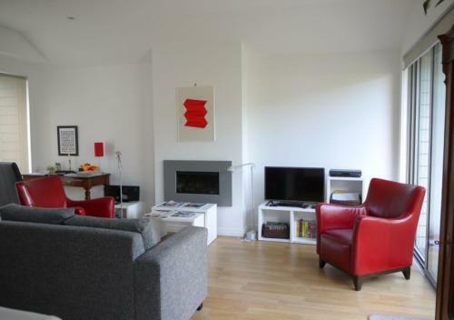 Quinovic Viaduct Private Freestanding Apartment
