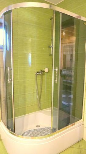 Lodge Ferienh�user Raj - Star - Bobolin