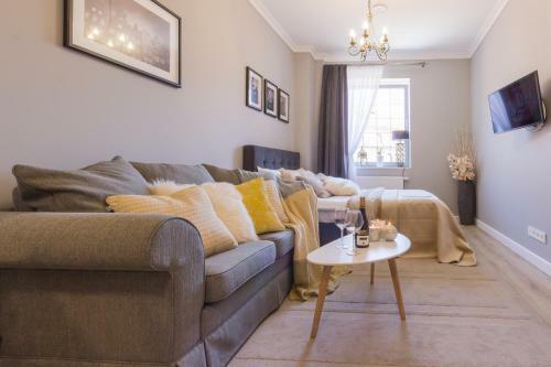 Velvet Apartment