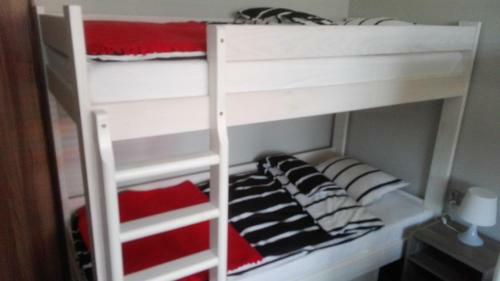 Hostal B&m Guesthouse