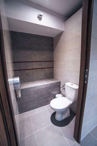 Hostal B&m Guesthouse