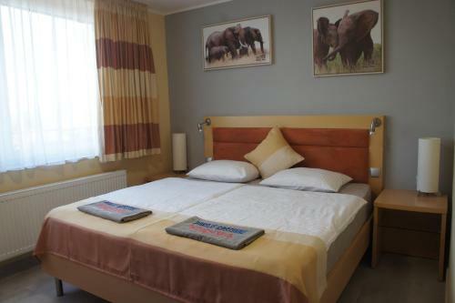 Motel Pokoje Go?cinne Bia?y S?o?