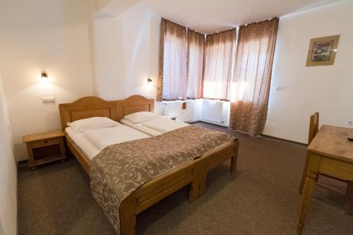 Hostal Pensiunea Aron 2