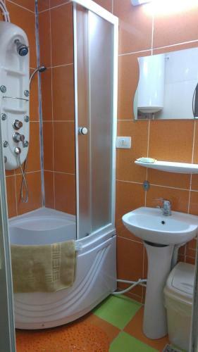 Hostal Pensiunea La Castel