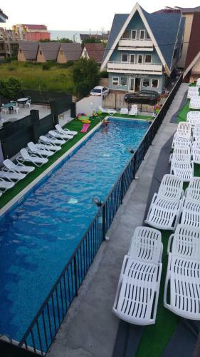 Hostal Pensiunea La Castel